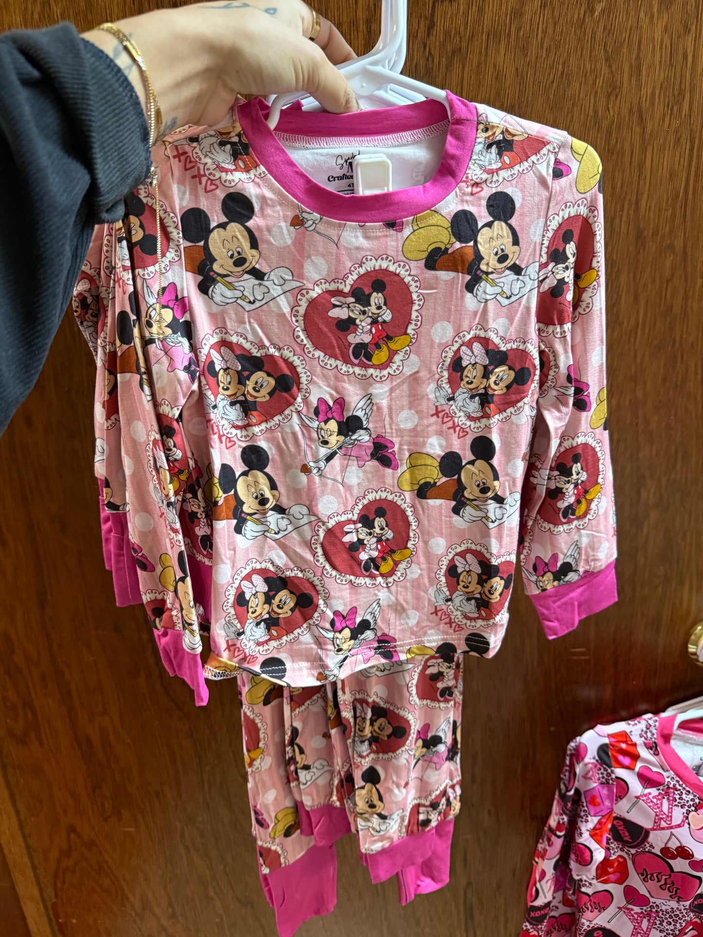 Minnie Cupid Bamboo