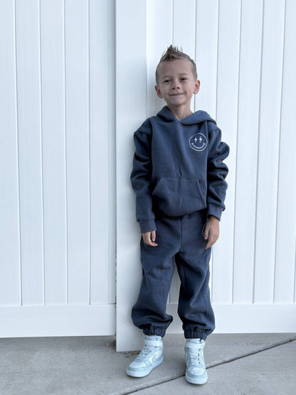 STAY COZY • SMILEY SWEATSUIT