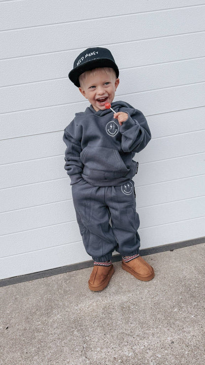 STAY COZY • SMILEY SWEATSUIT